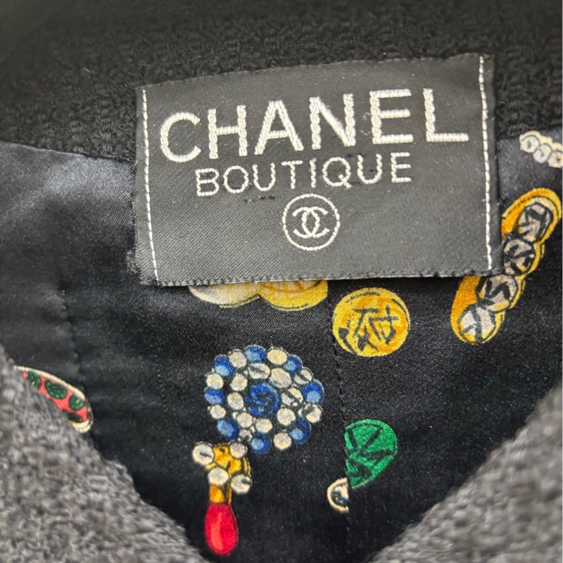 Chanel Vintage 黑金小輪廓外套 36碼-2