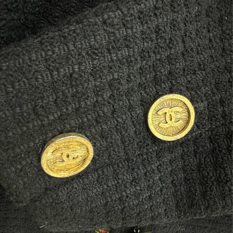 Chanel Vintage 黑金小輪廓外套 36碼-4