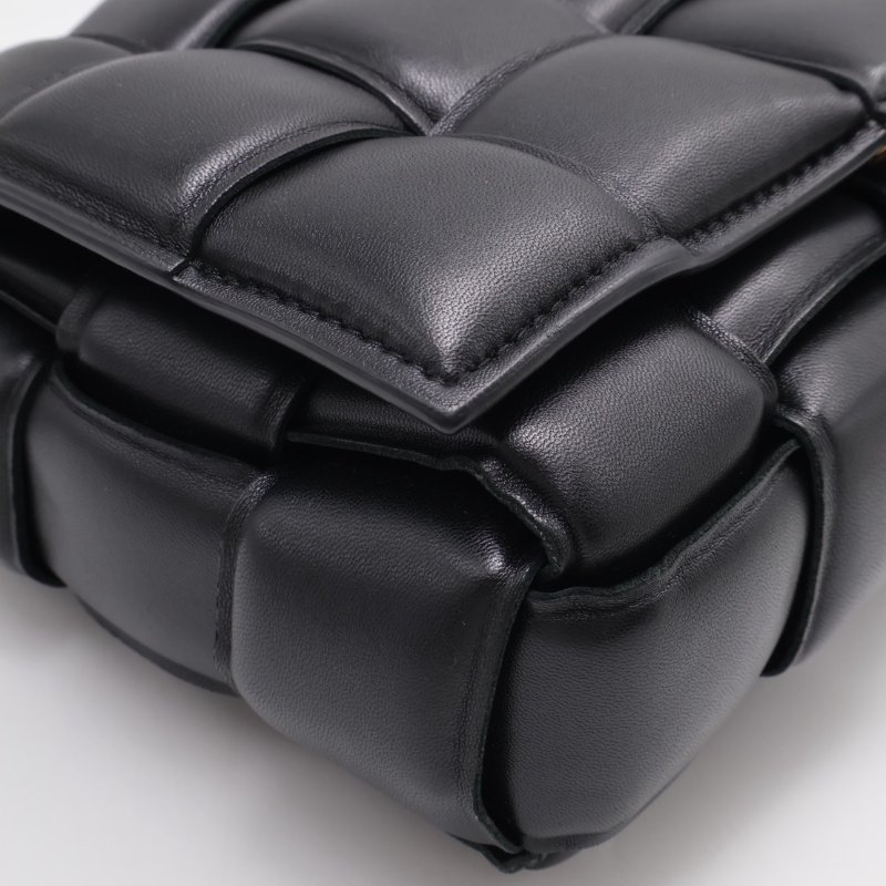 BOTTEGA VENETA Padded Cassette 枕頭編織包-8