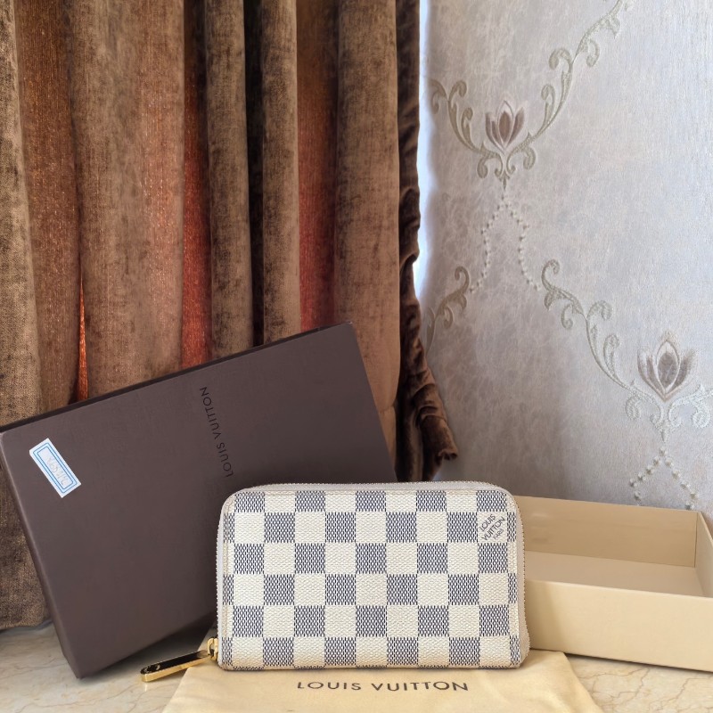LV 路易威登 白棋盤格 拉鍊錢包 中長夾銀包-0