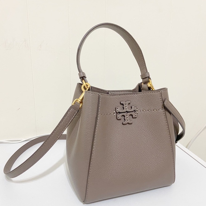 ✔️TORY BURCH  TB McGraw Hobo 真皮變形水桶包/手提包／斜背包／可可色/小號-0