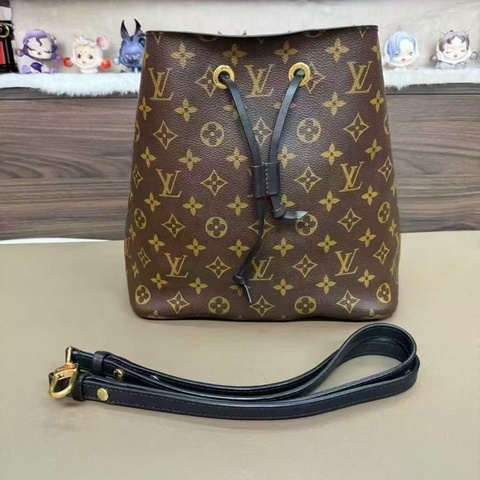 LV 老花黑水桶肩背斜背包 芯片編碼款 26*26*17.5 99新配件塵袋