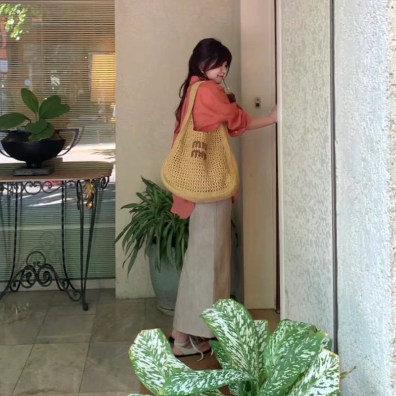 MIUMIU Raffia 編織拉菲草hobo子母腋下包 30*30*5 全新閒置配件塵袋-0