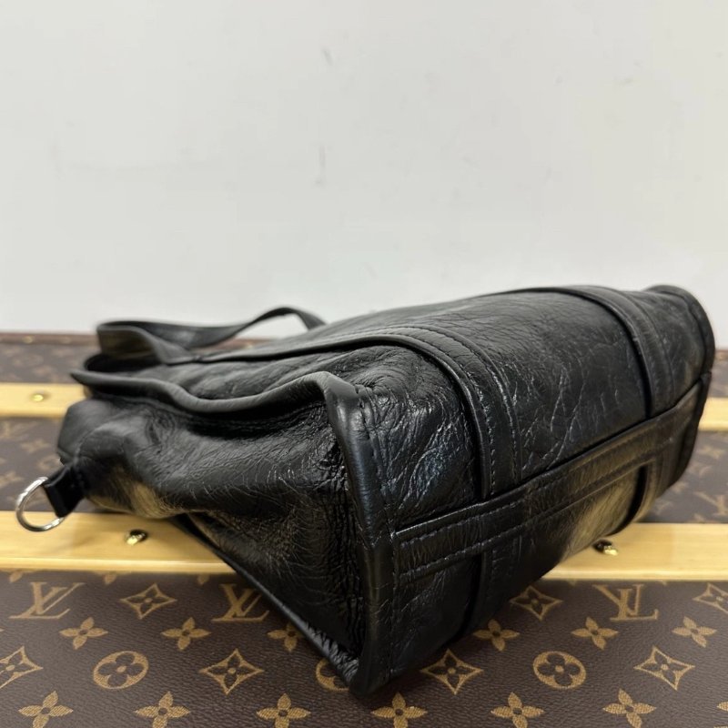 BALENCIAGA 黑色燙印羊皮手提肩背斜背包 22*23.5*10 98新配件塵袋-4