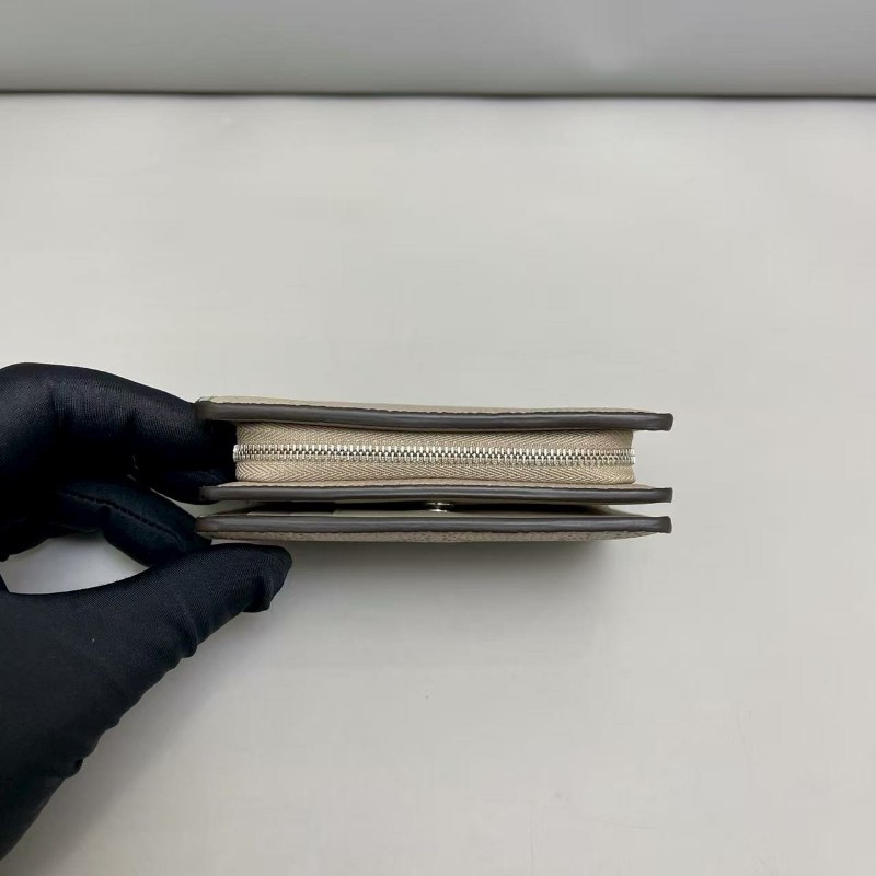 LV路易威登 灰色全皮月光女神短款錢包銀包-4