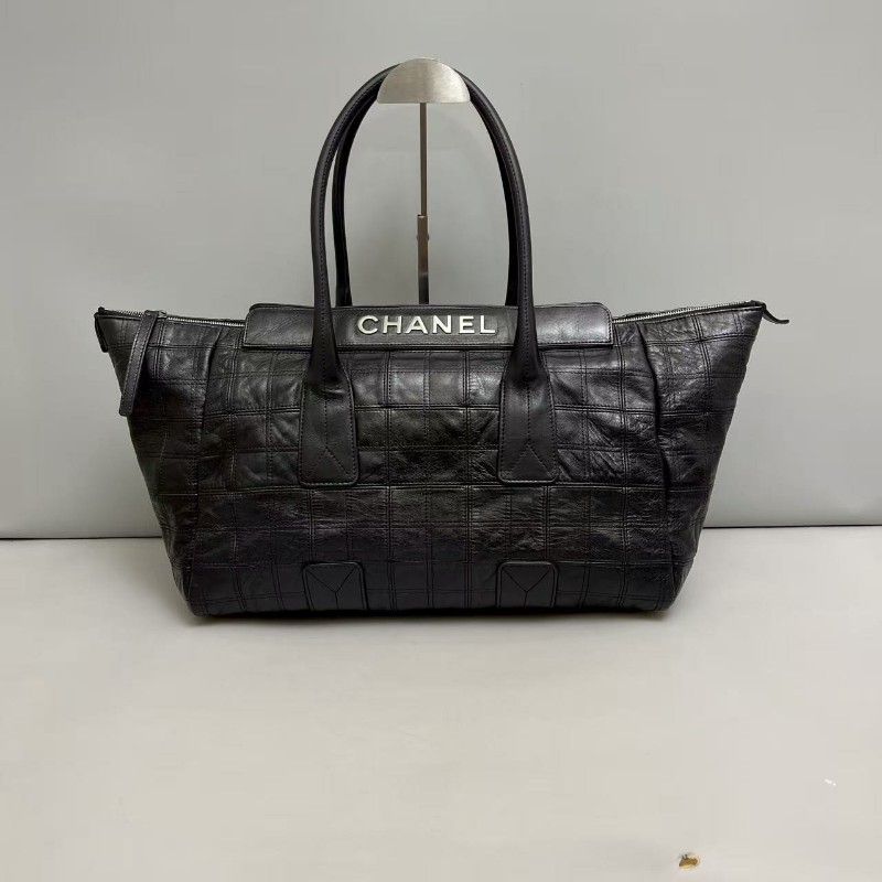 Chanel香奈兒 黑銀全皮菱格手提包肩背包-0