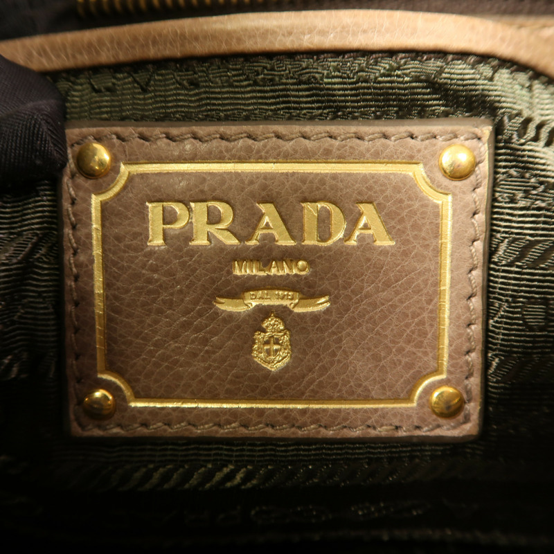 PRADA 牛皮皮革Shoulder Bag金扣肩背袋-6