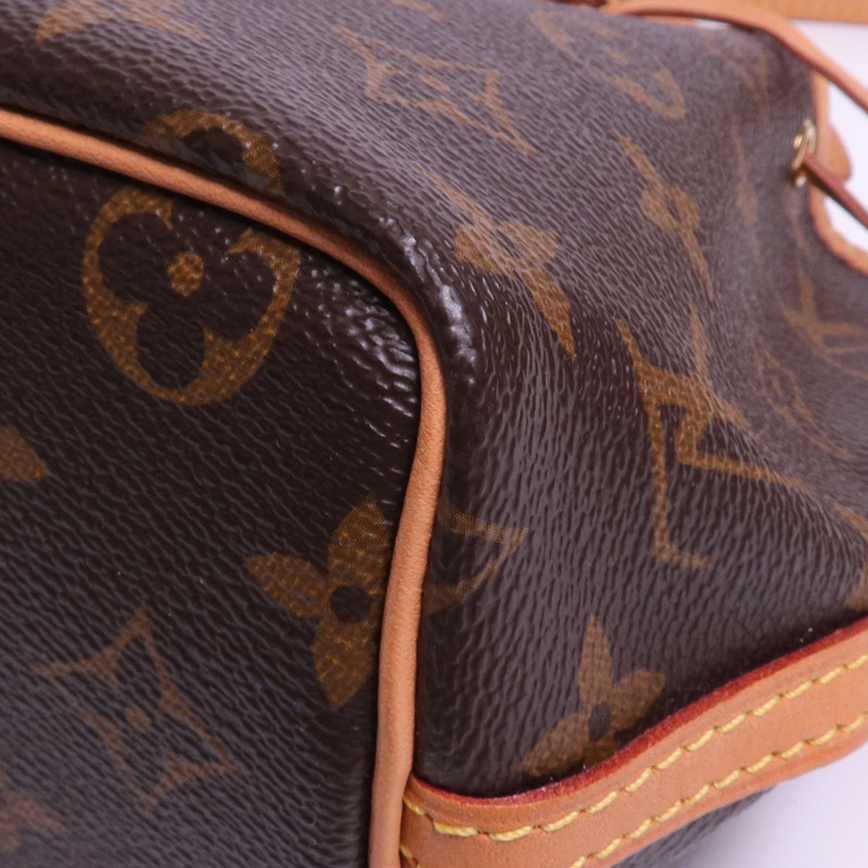 LOUIS VUITTON Monogram Nano Noe金扣肩背袋-9