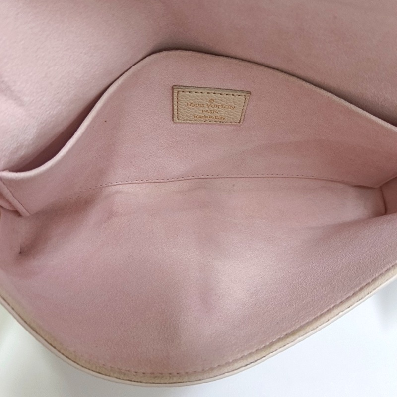 LV路易威登 全皮壓紋拼色三合一 晶片款-6