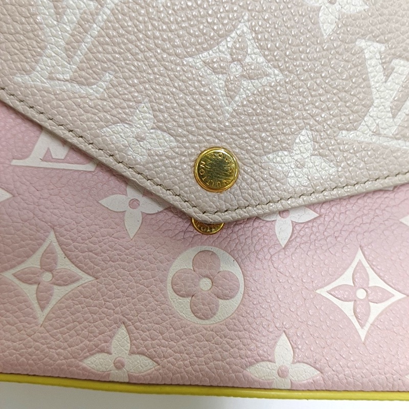 LV路易威登 全皮壓紋拼色三合一 晶片款-9