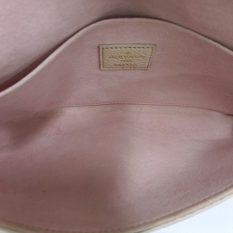 LV路易威登 全皮壓紋拼色三合一 晶片款-11