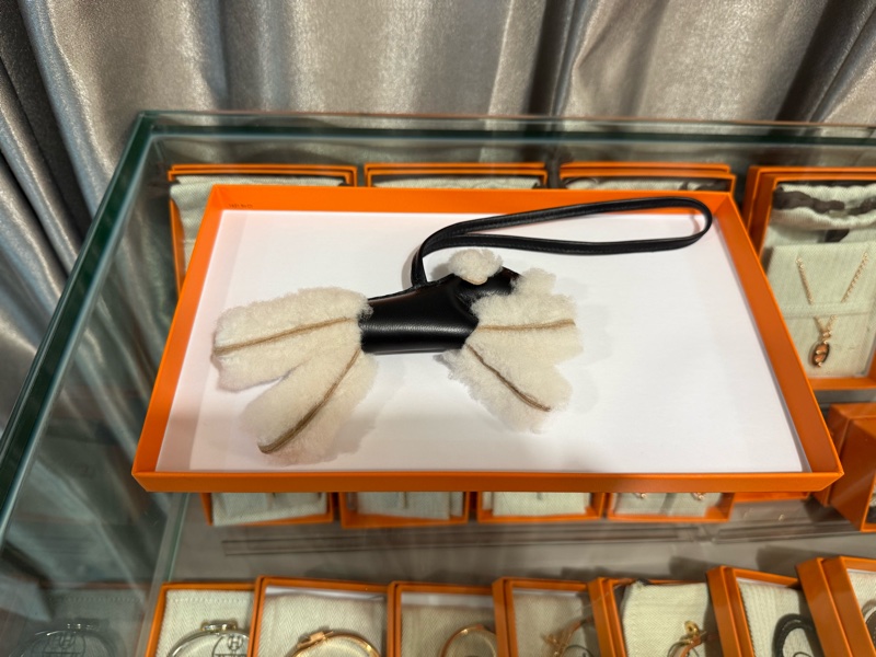 Hermes Budy Charm B/W / 愛馬仕黑日小狗掛件-2