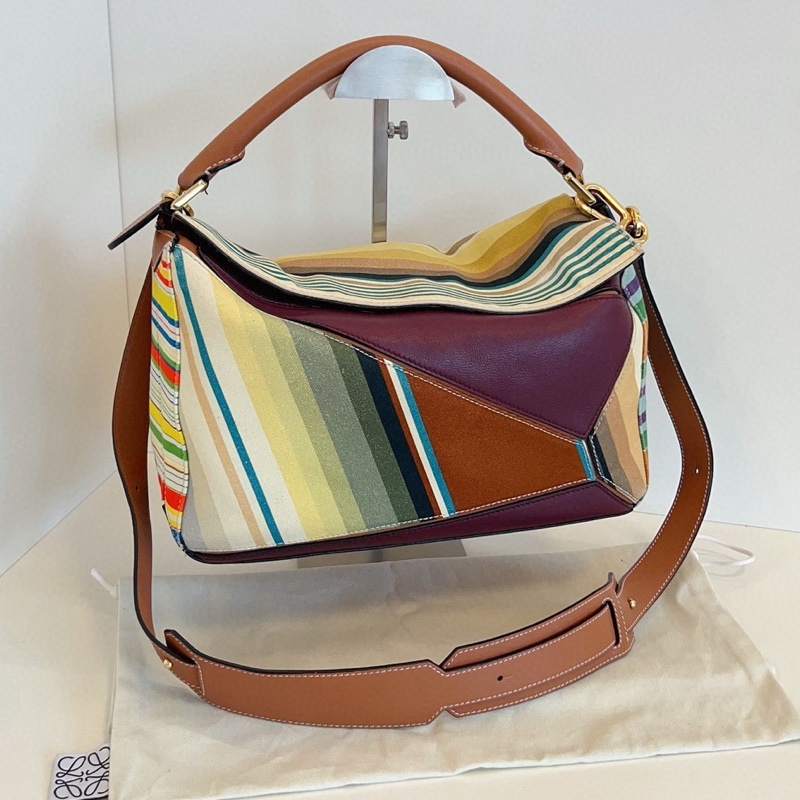 Loewe羅意威 彩條紋拼接Puzzle幾何包 中號約29底長-0