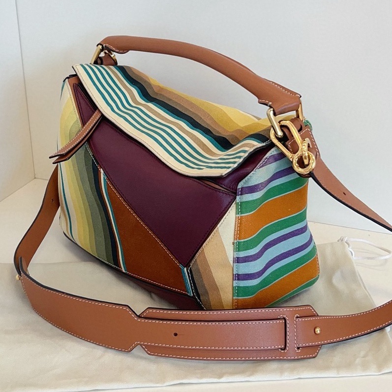 Loewe羅意威 彩條紋拼接Puzzle幾何包 中號約29底長-6
