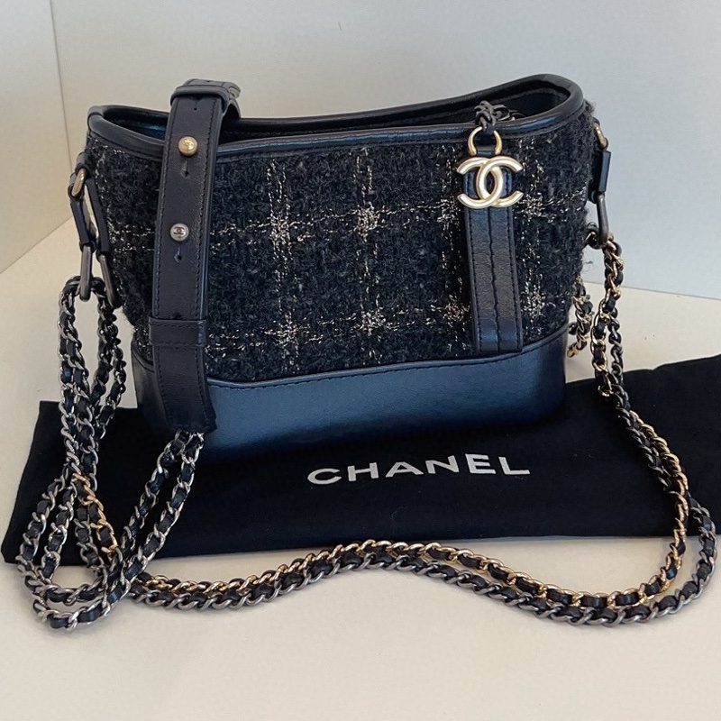 Chanel香奈兒 Gabrielle流浪包 小號約20*16*8 炭黑金銀色編織 28開-0