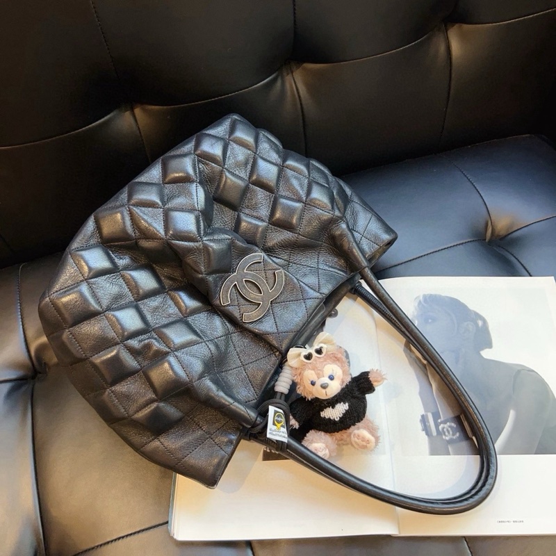 Chanel 黑銀立體泡芙菱格 雙C logo 托特包 尺寸約35*20*11-2