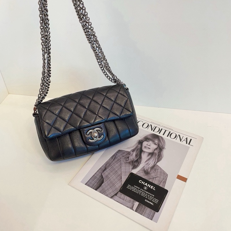 Chanel 香奈兒 黑銀牛皮菱格拼竪紋 大mini 約20*13*6-7