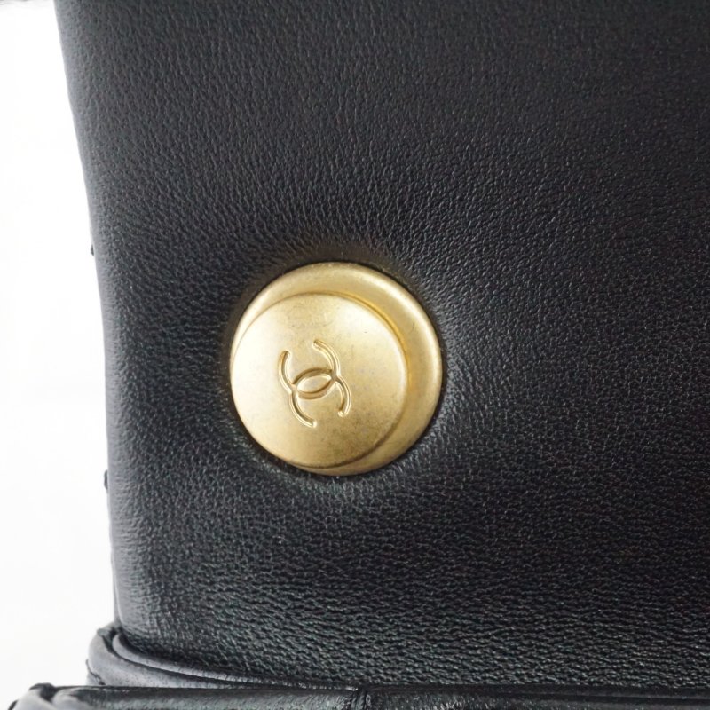 CHANEL 香奈兒 AS4973 黑色羊皮琺瑯扣口蓋包 斜背包 肩背包(晶片版)-22