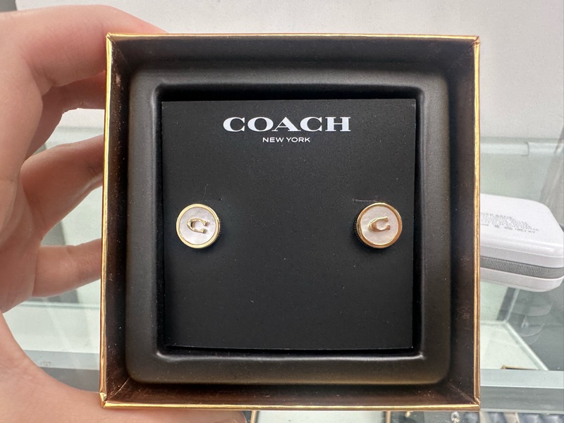 Coach耳釘-0