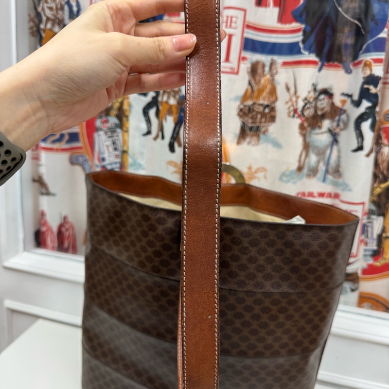 罕有中古Celine 金圓環水桶包 單肩包 棕色老花 男女適用-8