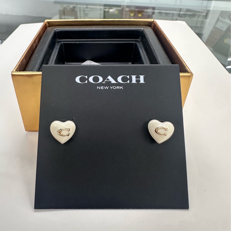 coach 白色愛心耳釘-0