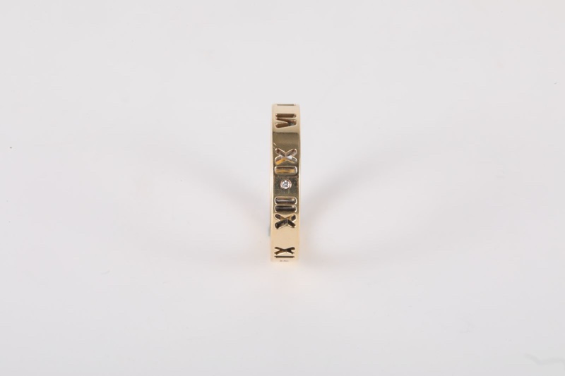 TIFFANY&CO(蒂芙尼) Atlas 經典羅馬數字 四鑽 戒指 18K黃金/鑽石 54 黃金 18K-1