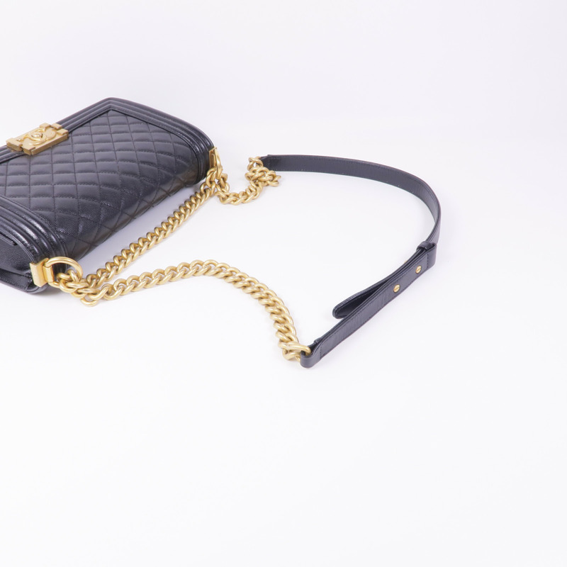 CHANEL 牛皮皮革Boy25金扣鏈帶肩背袋-7
