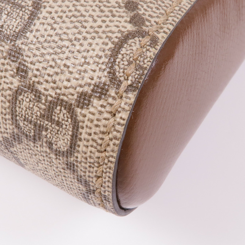 GUCCI 塗層帆布GG Supreme Messenger Bag金扣肩背袋-6