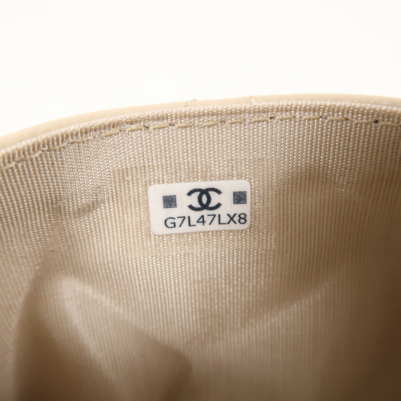 CHANEL 牛皮皮革Card Case金扣卡片套-6