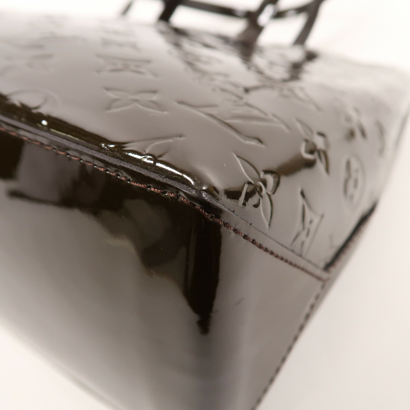 LOUIS VUITTON Vernis Vernis Wilshire MM金扣肩背袋-11
