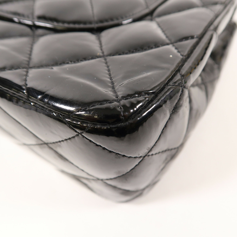 CHANEL 漆皮皮革Large Classic銀扣鏈帶肩背袋-12