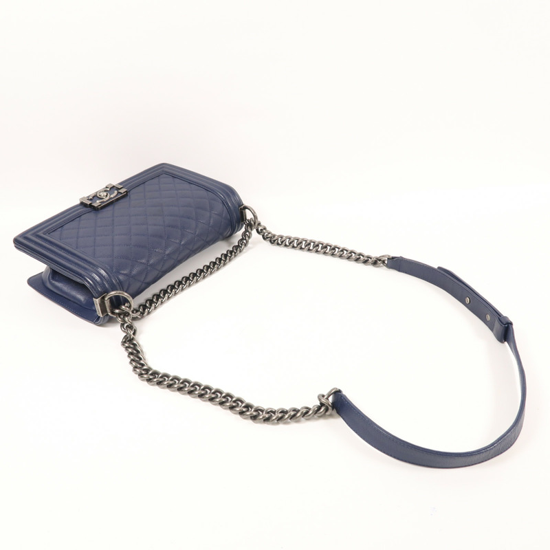 CHANEL 牛皮皮革Boy 25銀扣肩背袋-8