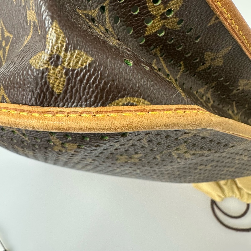LV Perforated Musette中古老花拼綠色鏤空包-20