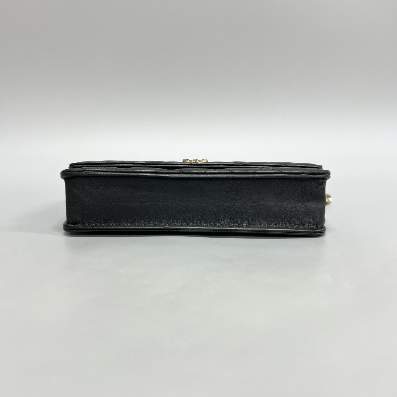 Chanel/香奈兒徽章限量款黑色woc鏈條包 31開-2