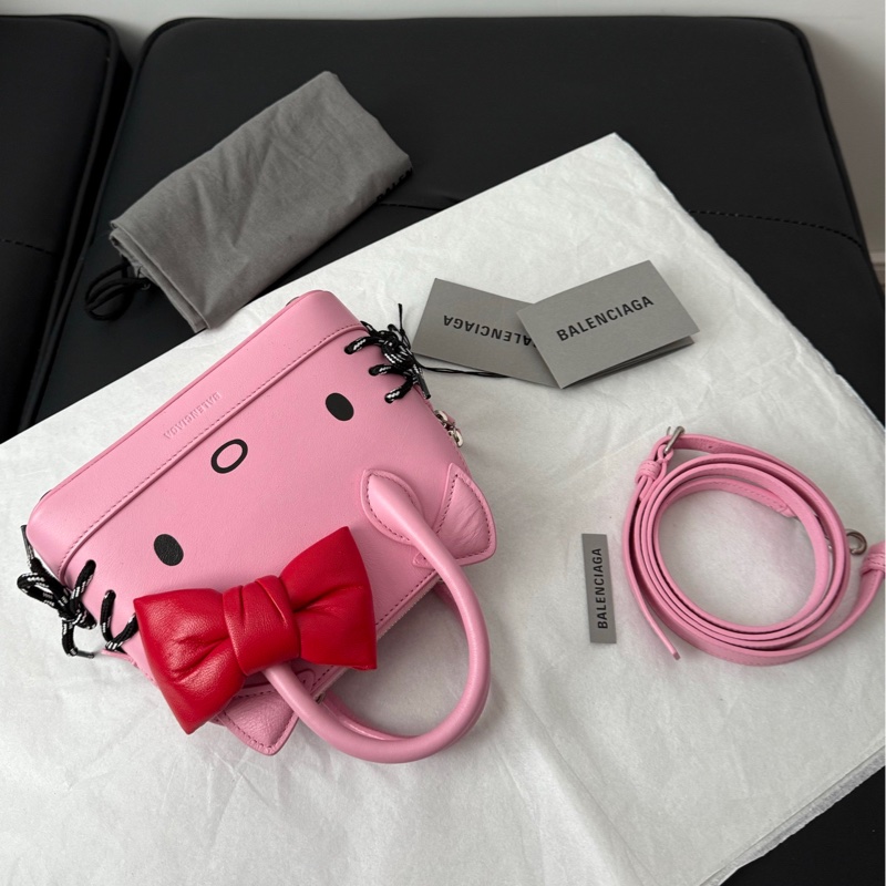 BALENCIAGA 巴黎世家 Hello Kitty聯名合作限量 巴黎世家三麗鷗聯名 粉紅色蝴蝶結貝殼包斜挎包-6