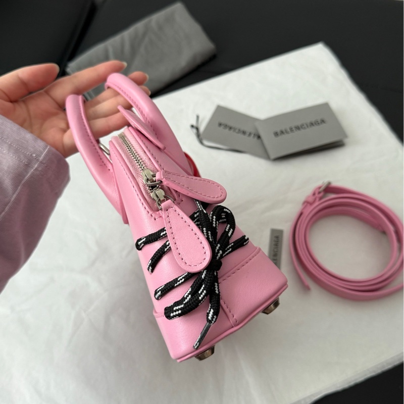 BALENCIAGA 巴黎世家 Hello Kitty聯名合作限量 巴黎世家三麗鷗聯名 粉紅色蝴蝶結貝殼包斜挎包-9