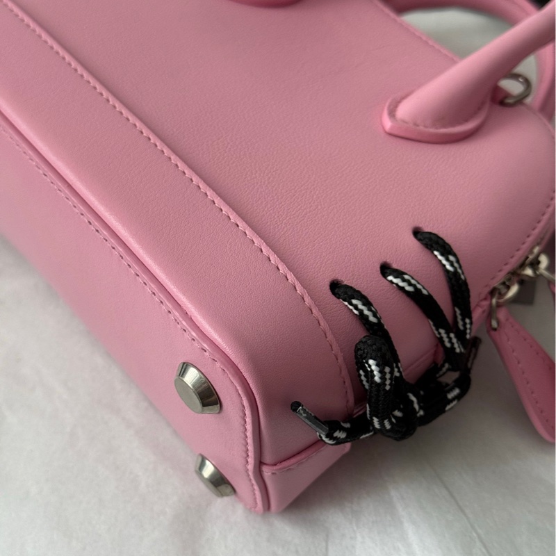 BALENCIAGA 巴黎世家 Hello Kitty聯名合作限量 巴黎世家三麗鷗聯名 粉紅色蝴蝶結貝殼包斜挎包-15