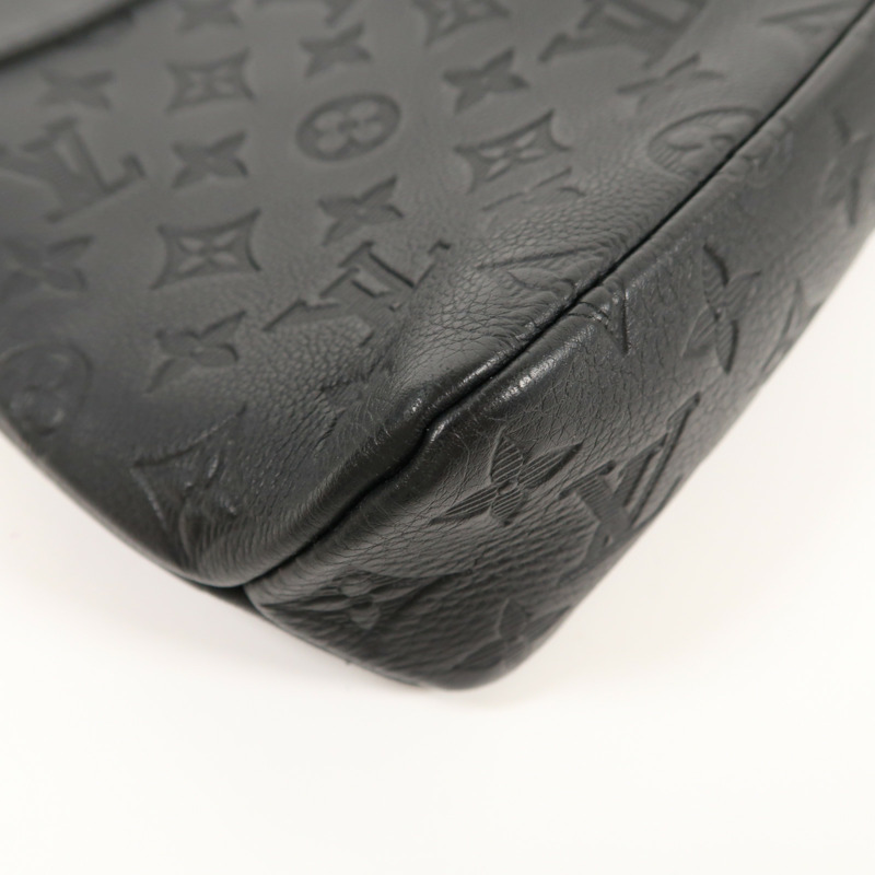 LOUIS VUITTON Monogram Shadow Pochette Voyage Souple手拿包-4