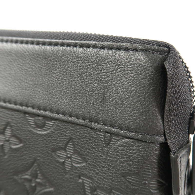 LOUIS VUITTON Monogram Shadow Pochette Voyage Souple手拿包-11