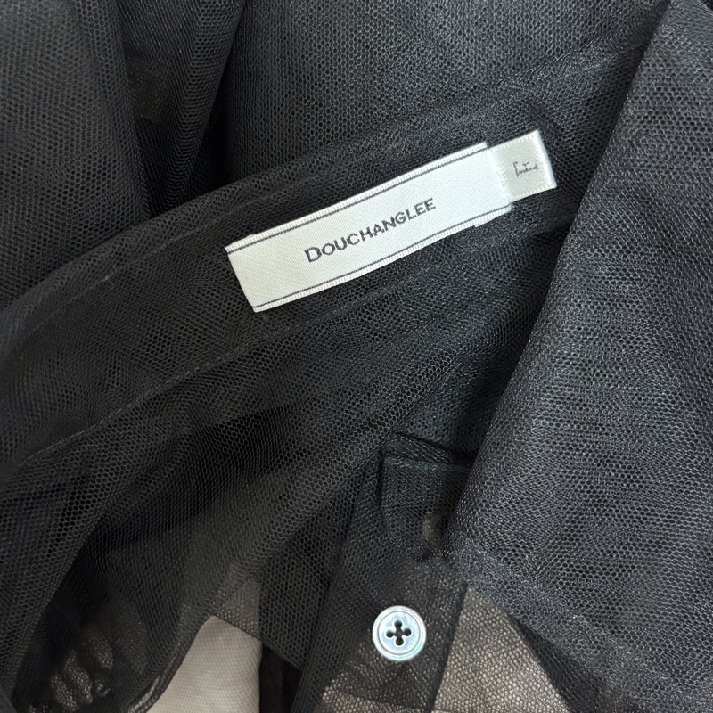 44）全新Douchanglee正品黑色網紗設計款上衣 F size-3