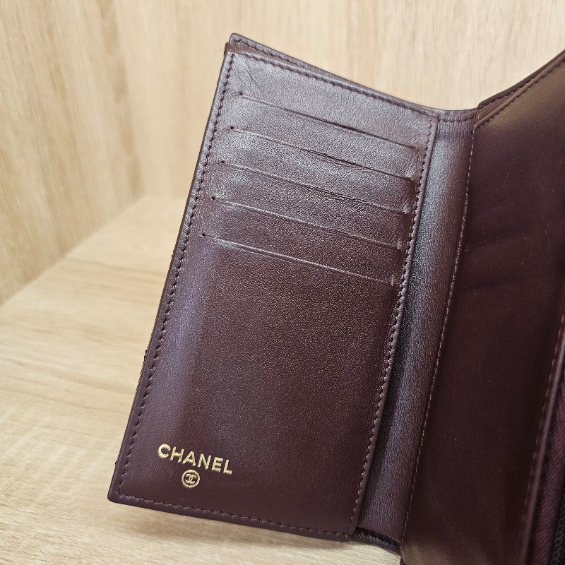 Chanel 黑荔枝牛皮金釦中夾-9