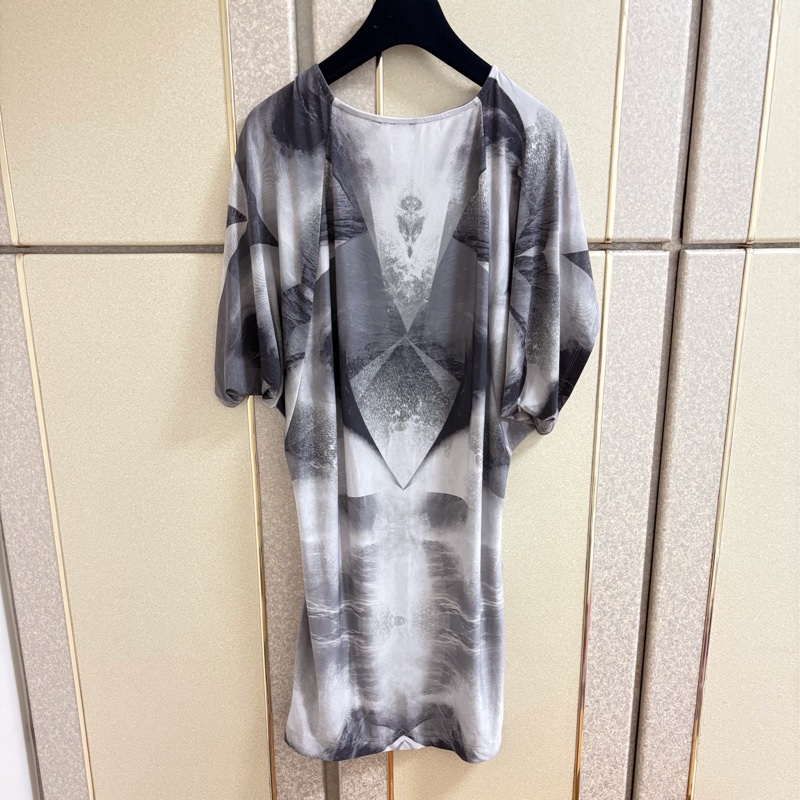 44）Faith Connecxion萬元精品柔軟涼感洋裝 M-L可穿 95成新-1