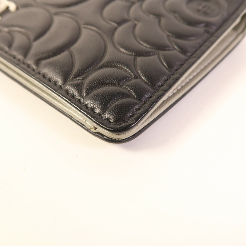 CHANEL 羊皮皮革Long Bifold Wallet銀扣長錢包-10