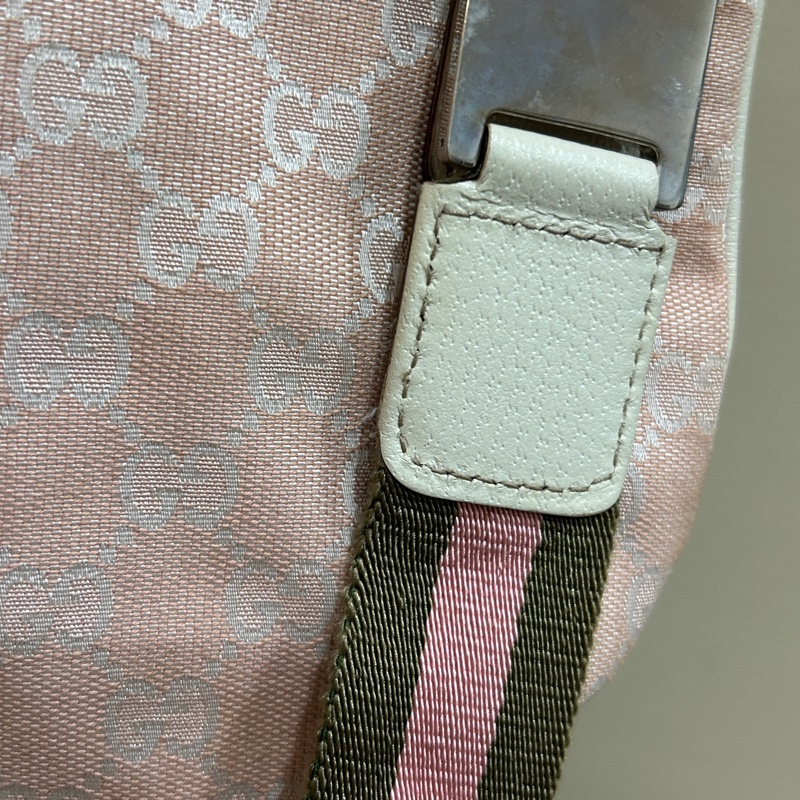 Gucci 限定款斜背包-1