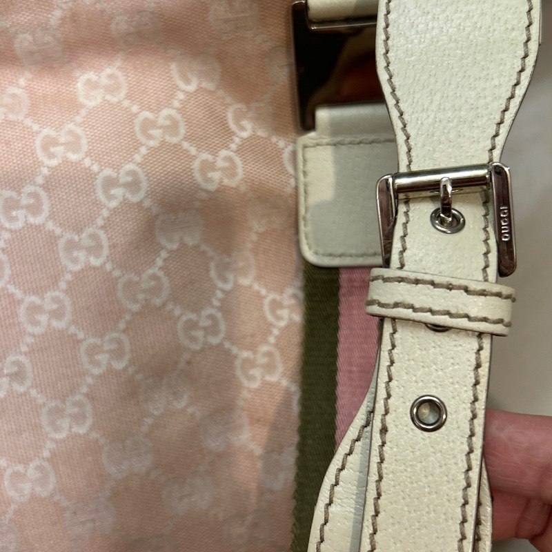 Gucci 限定款斜背包-12