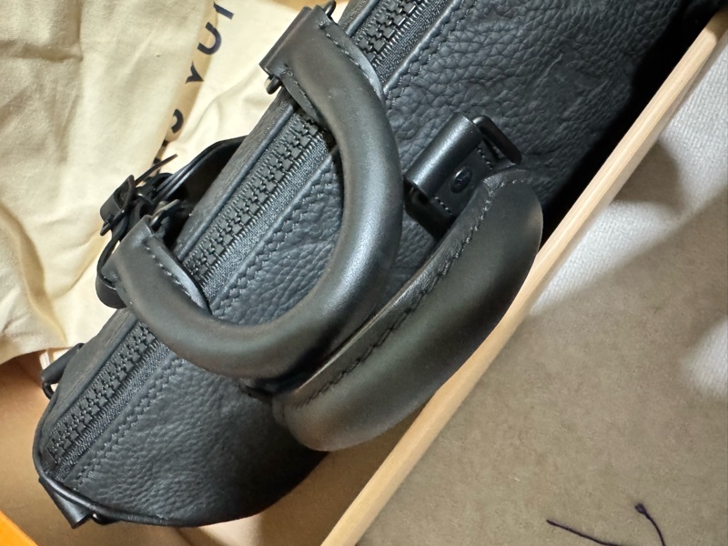 Louis Vuitton keepall25 M20900全皮壓紋款-4