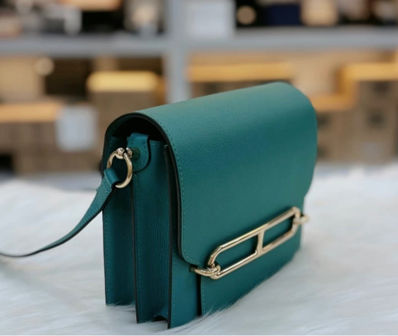 hermes愛馬仕 豬鼻子包roulis mini 單肩包，D刻漫畫綠金扣evercolor皮-2