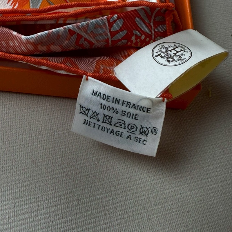 HERMES山地斑馬（Mountain Zebra）絲巾方巾-1