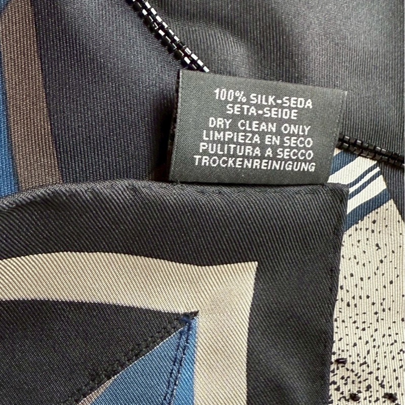 HERMES 夢幻中的馬鞍手工刺繡絲巾-4