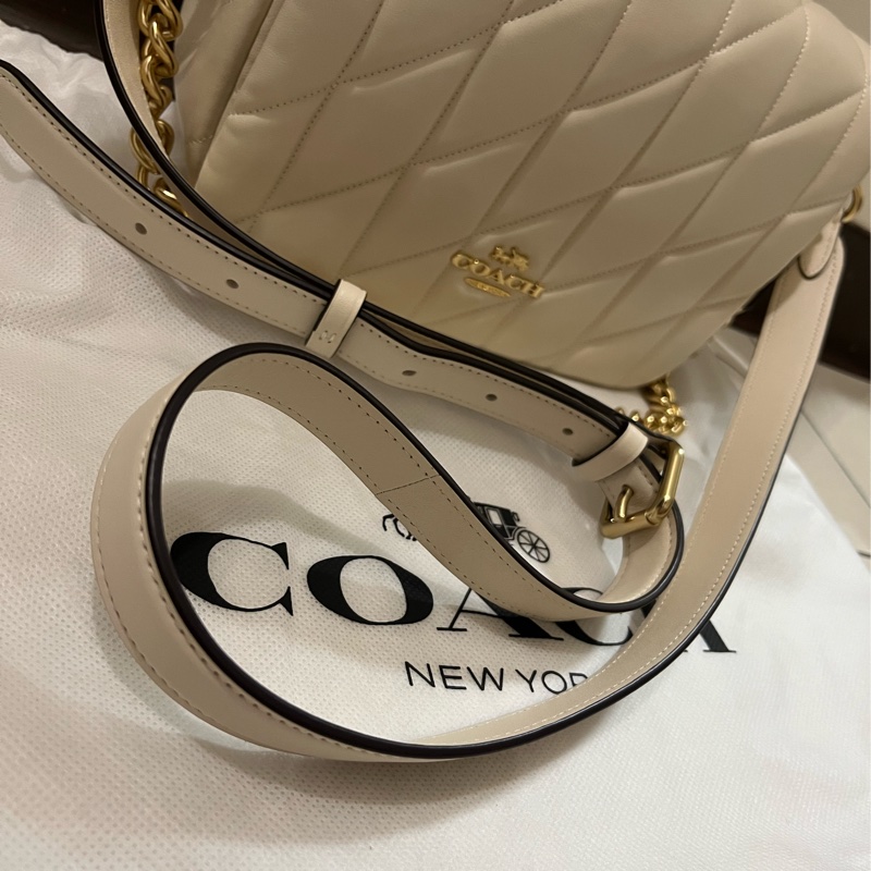 2025新款COACH絎縫包-12